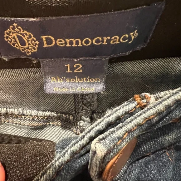 Classic Blue Women's Jeans democracy - Picture 2 of 4
